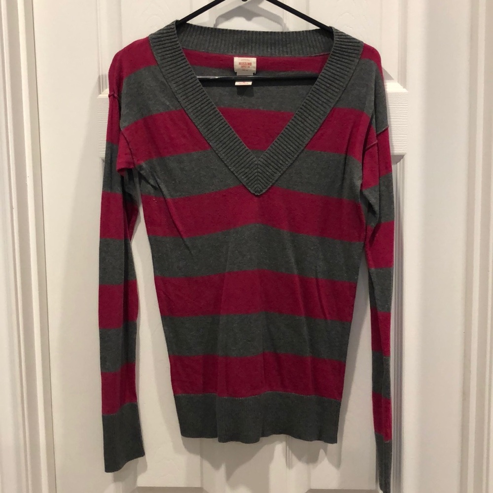 Rugby style sweater